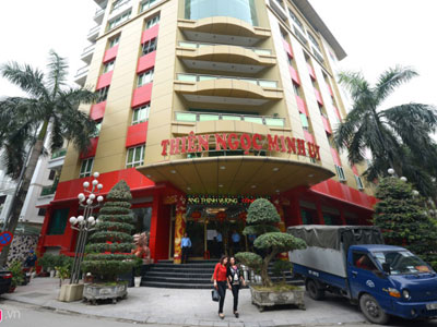 Sếp Nhã Khắc Lâm vốn là phó giám đốc Thiên Ngọc Minh Uy ở Sài Gòn