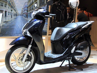 Honda xuất khẩu SH150i từ Việt Nam sang Indonesia