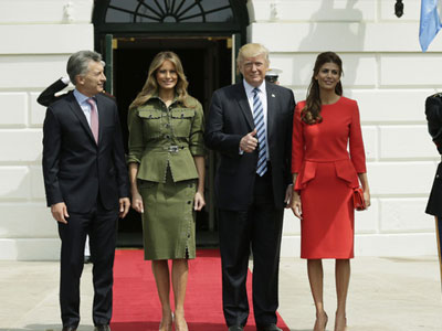 Đệ nhất phu nhân Mỹ diện váy hơn 4.000 USD đón Tổng thống Argentina