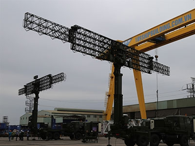 Việt Nam nghiệm thu radar chống tàng hình RV-02