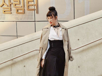 Angela Phương Trinh nổi bật trên phố Hàn Quốc với trang phục tự thiết kế