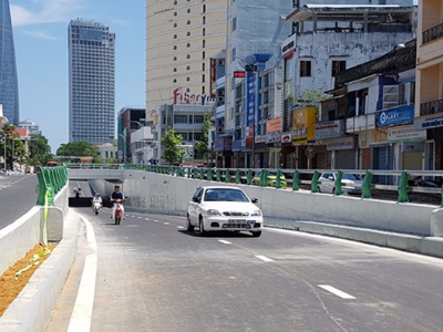 Đà Nẵng đưa vào sử dụng hầm chui sông Hàn trước giờ trình diễn pháo hoa