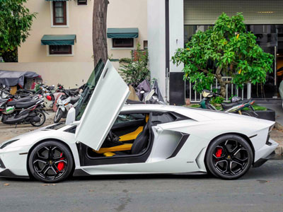 Lamborghini Aventador chính hãng duy nhất VN độ hầm hố