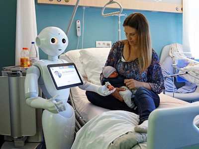 Robot sẽ thay thế 50% việc làm của con người trong 10 năm?