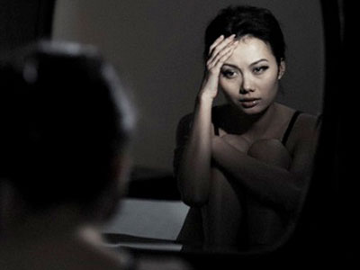 Chồng "đại gia" kiên quyết bỏ tôi để cưới cô gái quê