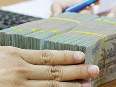 Vờ là chồng người khác ký giấy tờ bán nhà giá hơn 11 tỷ đồng