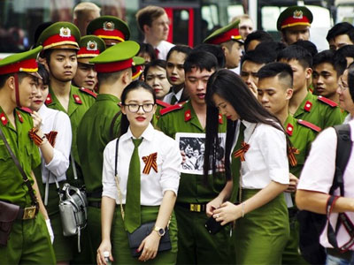 Cận cảnh lễ diễu hành “Trung đoàn Bất tử” tại Hà Nội