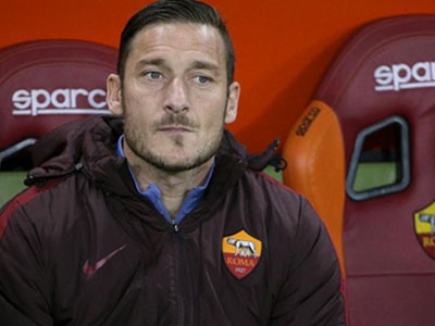 Totti làm Giám đốc AS Roma từ mùa giải 2017-2018