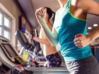 100 triệu "rơi" vào tài khoản và mệnh lệnh khó ngờ từ quý bà