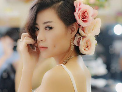 Điều ít biết về cô con gái sexy của ông trùm "Người phán xử"