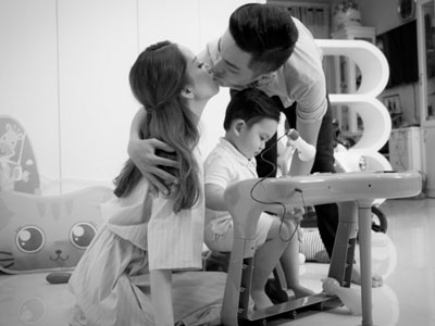 Khánh Thi tái hiện hình ảnh Phan Hiển làm cha trong MV mới