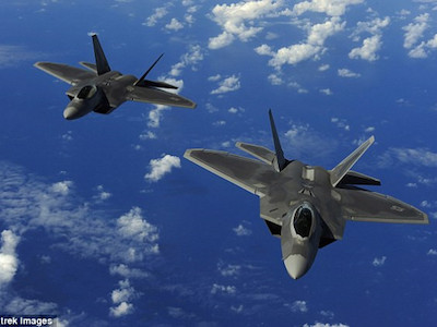 Mỹ điều động F-22 chặn máy bay ném bom Nga ở gần Alaska