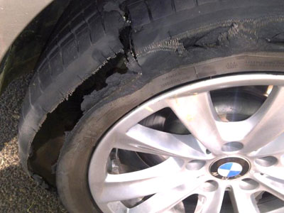 Nhiều tài xế xe sang "toát mồ hôi" với lốp runflat ở Việt Nam