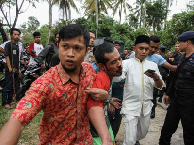 Vượt ngục quy mô lớn ở Indonesia, 200 tù nhân bỏ trốn