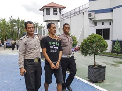 Indonesia truy lùng hàng trăm phạm nhân bỏ trốn khỏi nhà tù