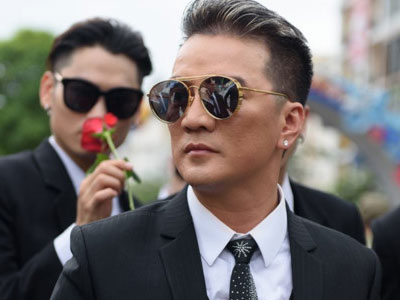 Đàm Vĩnh Hưng: "Tôi là người mắc bệnh bao đồng"