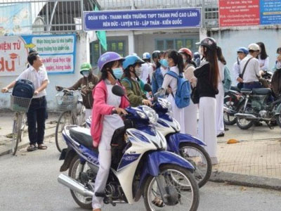 Giám đốc Sở Giáo dục Đồng Tháp xin lỗi học sinh vì đề thi bị lộ