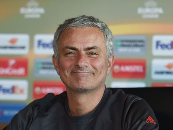 MU kiếm tiền từ Europa League nhiều hơn Champions League