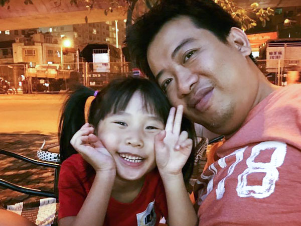 Chánh văn Hoàng Anh Tú: "Con gái là người tình kiếp trước của cha" chạm đến chỗ đớn đau của xã hội