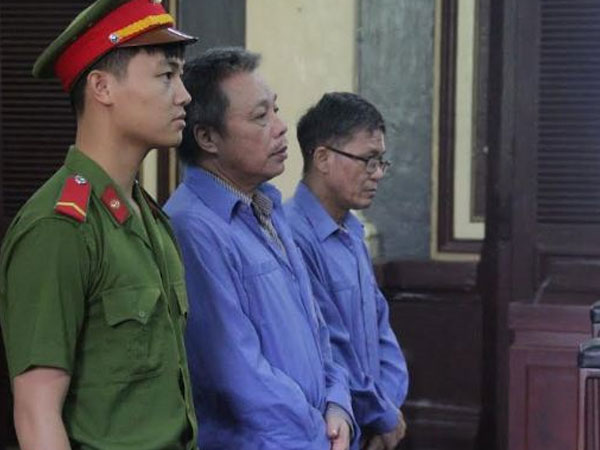 Hoãn phiên tòa xét xử nguyên Phó tổng giám đốc Vinacafe