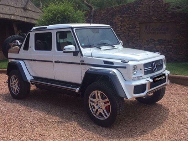 SUV siêu sang Mercedes-Maybach G650 Landaulet bị "làm giá" đến 32,1 tỷ Đồng