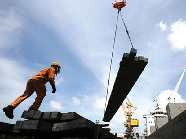 Điểm những mặt hàng nhập khẩu tỷ USD khiến Việt Nam nhập siêu trở lại