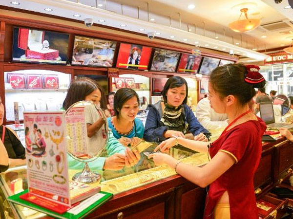 Giá vàng hôm nay 13.5: Hồi phục 50.000 đồng/lượng phiên cuối tuần?