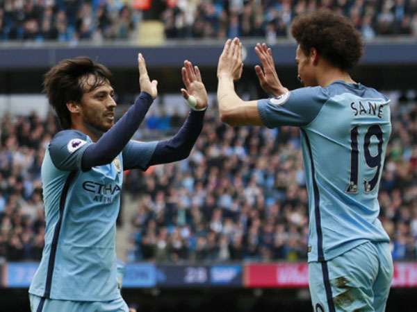 Man City đánh bại Leicester, vươn lên đứng thứ ba