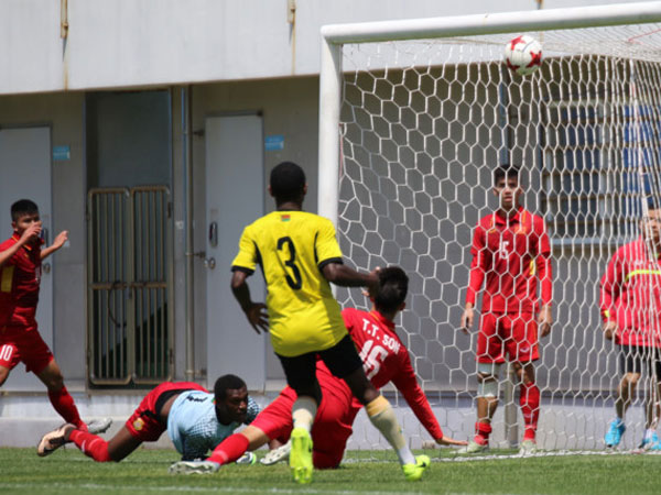 Tiền đạo HAGL ghi bàn, U20 Việt Nam cầm hòa U20 Vanuatu