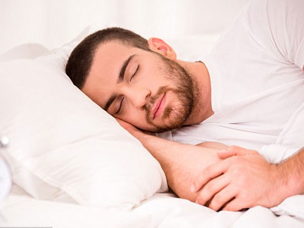 Đàn ông ngủ lúc mấy giờ để tinh trùng khỏe mạnh nhất?