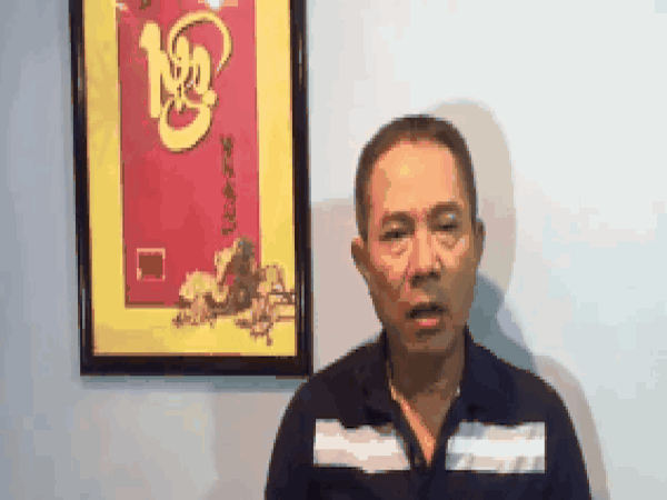 Nghệ sĩ Trung Dân đau đớn cúi đầu xin lỗi, kêu gọi khán giả tha thứ cho Hương Giang Idol