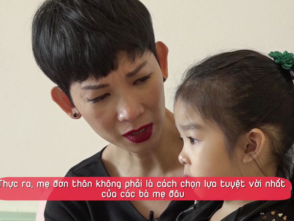 Xuân Lan xót xa khi con gái hỏi "vì sao bố bỏ con"