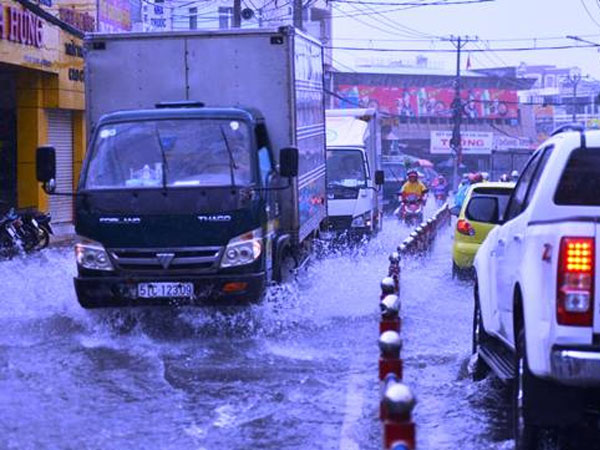 Dự báo thời tiết 16/5: Cả nước mưa rào, đề phòng mưa đá