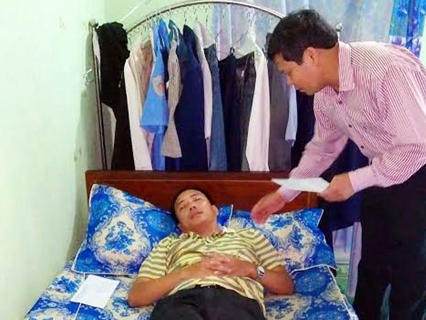Tấn công Thanh tra giao thông, cướp tài liệu vì bị lập biên bản