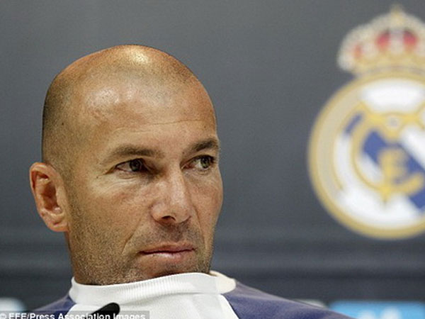 Zinedine Zidane: "Real Madrid chưa coi mình là nhà vô địch"