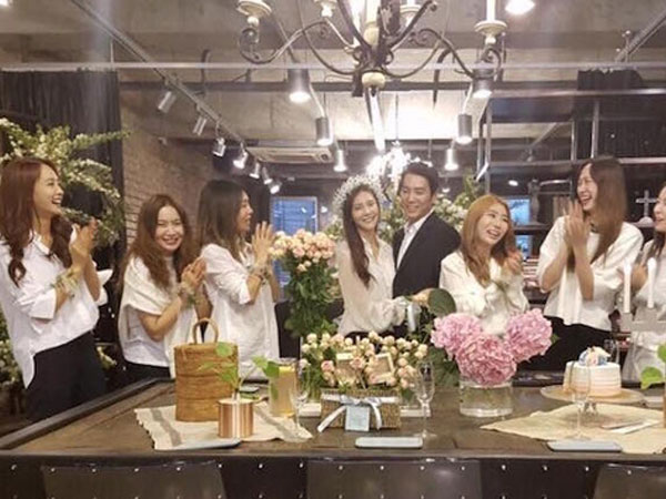 Cha Ye Ryun và Joo Sang Wook ngọt ngào trong dạ tiệc cô dâu trước thềm đám cưới