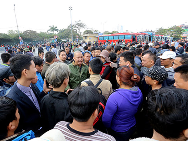 Chủ tịch Hà Nội: Không có lợi ích nhóm trong điều chuyển tuyến xe khách