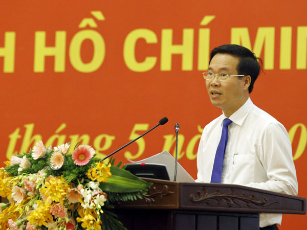 “Học tập Bác cần gắn liền với thực hiện Nghị quyết Trung ương 4”