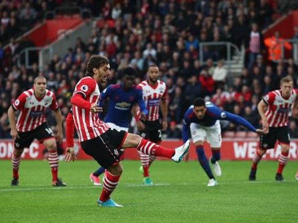 Southampton 0-0 Man United: Mourinho lập kỉ lục đáng xấu hổ, "Quỷ đỏ" chắc chắn xếp thứ 6