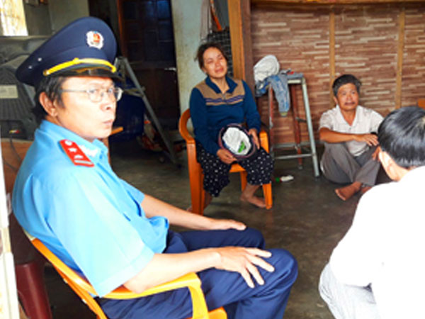 Vụ chém cán bộ Thanh tra giao thông: Bức xúc vì đền bù thấp?