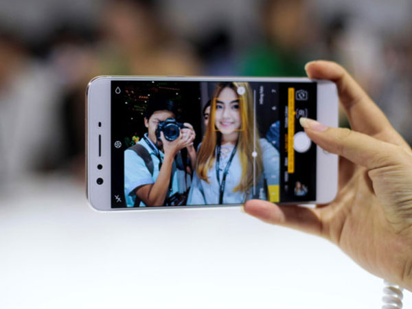 Loạt smartphone hấp dẫn trong tầm giá 10 triệu