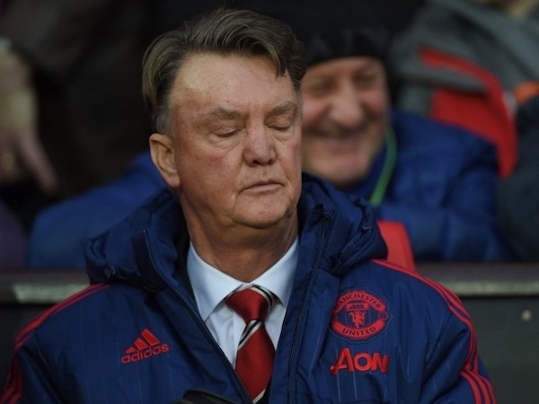 Ajax nhờ Louis van Gaal tư vấn để đánh bại thầy trò Jose Mourinho