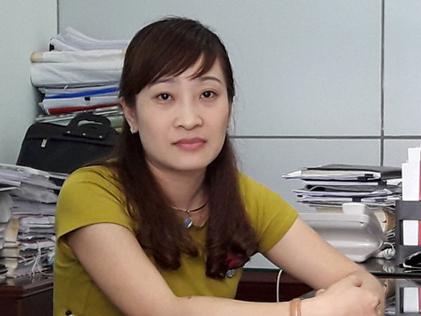 Hai con gái của Bí thư huyện ủy thăng tiến “thần tốc” như thế nào?