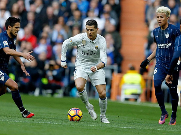 Malaga vs Real Madrid: Giây phút đăng quang