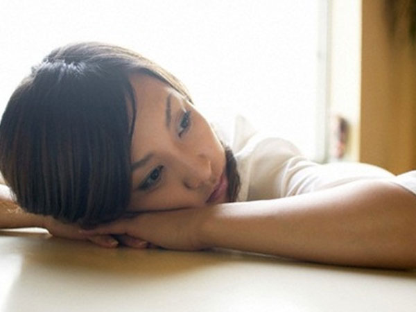 Tôi chán người chồng hay hành xử thiếu văn hóa