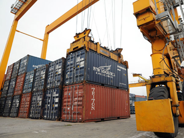 Ủy ban Kinh tế: Cần tính kỹ việc hút thêm dầu để đạt kế hoạch GDP