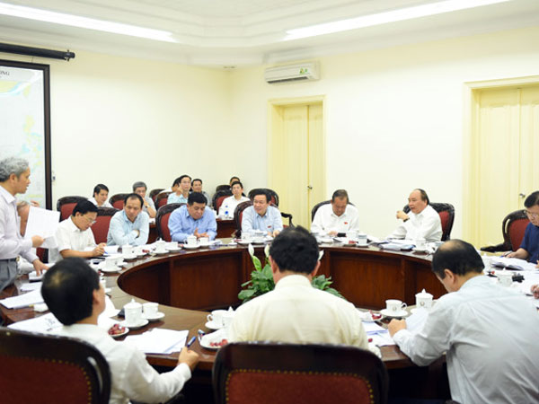 Chính phủ họp bàn về GDP ngay sau phiên khai mạc Quốc hội