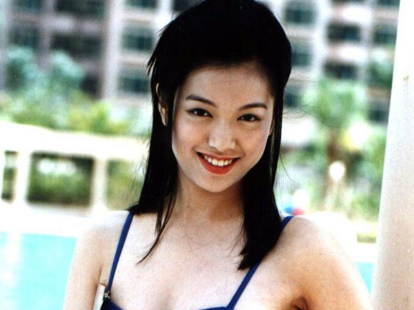 Cựu hoa hậu Hong Kong nhập viện vì bệnh u não diễn biến xấu