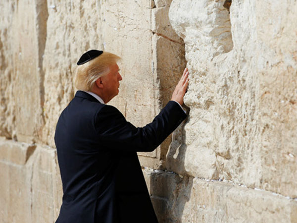 Tên lửa bắn vào Israel giữa chuyến thăm của Tổng thống Trump