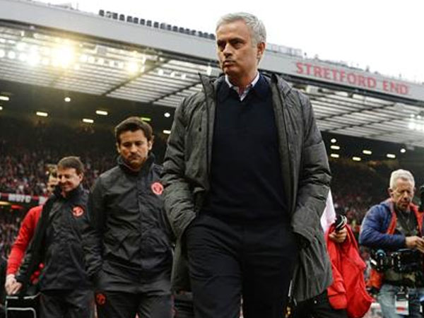 Vì khủng bố, M.U hủy bỏ họp báo trước thềm chung kết Europa League